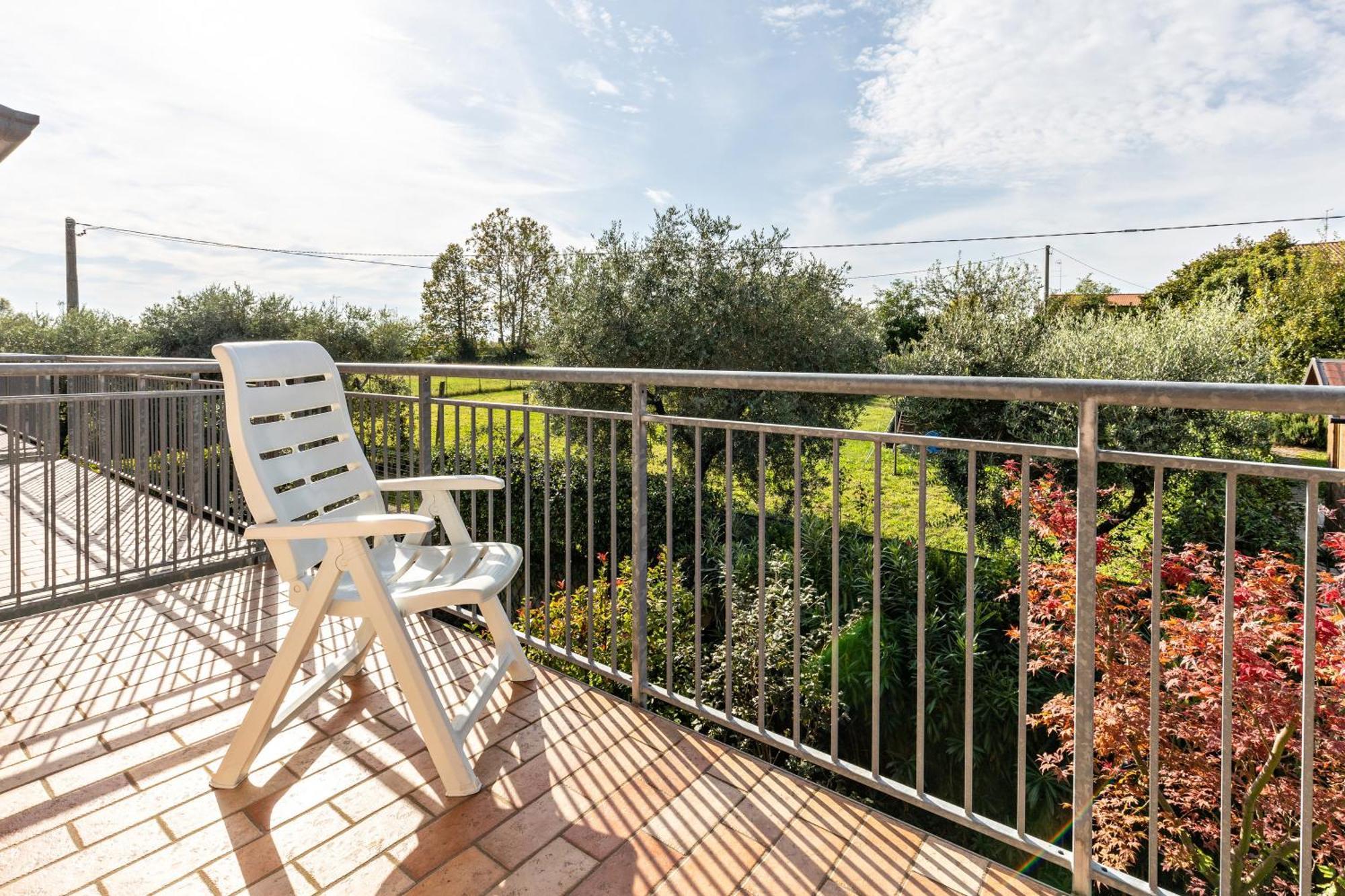 Residence La Corte Near Gardaland Castelnuovo del Garda Exteriér fotografie